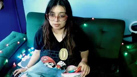 luisa_bunny online show from February 11, 2:27 am