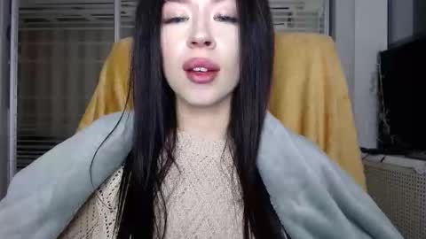 luisa lovedom online show from January 16, 5:39 pm