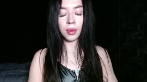 Snapshot of luisa_domina chatting on May 16, 12:29 am luisa lovedom online show from May 16, 12:29 am
