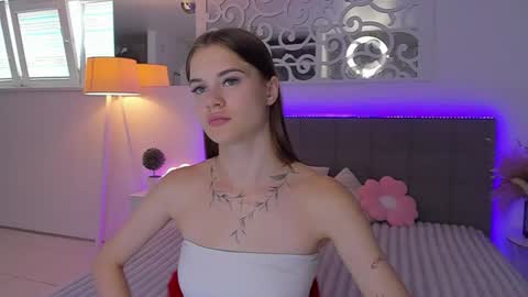 Snapshot of luisaclover chatting on July 12, 12:29 pm LuisaClover online show from July 12, 12:29 pm