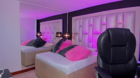 Luisa  online show from December 16, 9:36 am