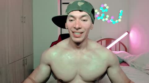 Snapshot of luisfernikesportboy chatting on December 9, 11:34 pm Luis Fer PVT IS OPEN online show from December 9, 11:34 pm