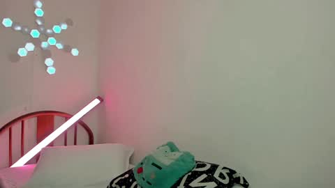 Snapshot of luisfernikesportboy chatting on December 27, 8:39 pm Luis Fer PVT IS OPEN online show from December 27, 8:39 pm