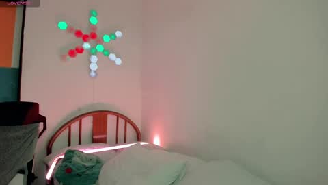 Snapshot of luisfernikesportboy chatting on March 4, 9:54 pm Luis Fer PVT IS OPEN online show from March 4, 9:54 pm