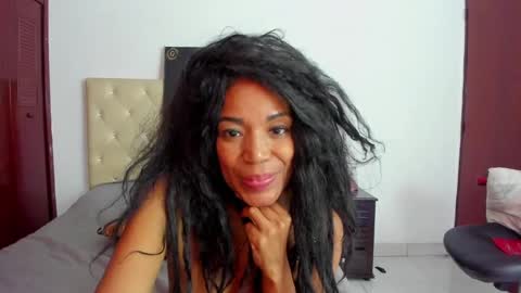 Snapshot of luissa_s1 chatting on February 11, 5:18 pm Luissa online show from February 11, 5:18 pm