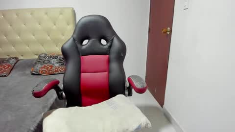 Snapshot of luissa_s1 chatting on September 30, 11:37 am Luissa online show from September 30, 11:37 am