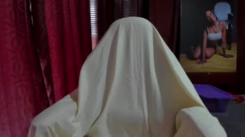 Snapshot of luissa_s1 chatting on October 5, 11:52 am Luissa online show from October 5, 11:52 am