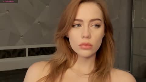 Lizzy online show from October 14, 10:38 am