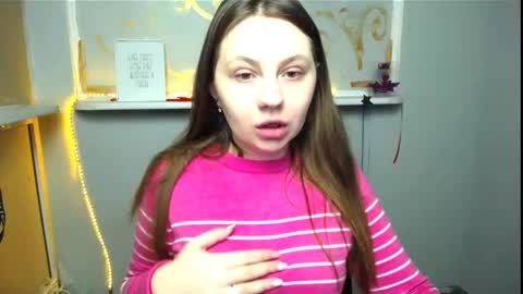 Snapshot of luizaheems_ chatting on January 22, 7:25 am Luiza online show from January 22, 7:25 am