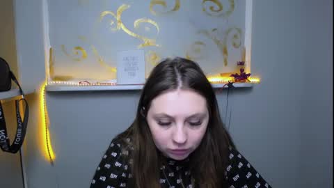 Snapshot of luizaheems_ chatting on January 30, 10:40 am Luiza online show from January 30, 10:40 am