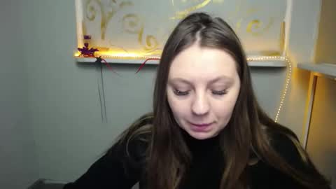 Snapshot of luizaheems_ chatting on February 2, 8:46 am Luiza online show from February 2, 8:46 am