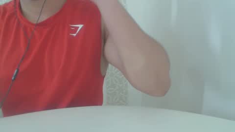 Snapshot of lukafitness chatting on November 10, 7:13 pm lukafitness online show from November 10, 7:13 pm