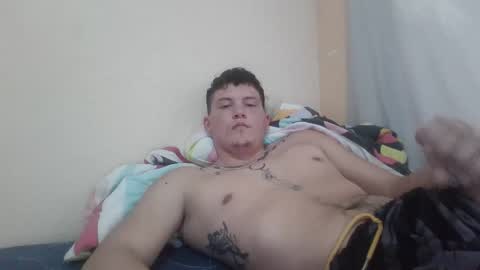 Snapshot of lukas2002alien622712 chatting on September 20, 6:42 pm Lukas online show from September 20, 6:42 pm