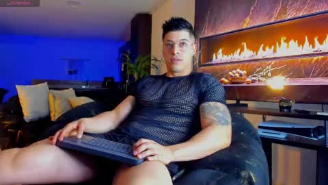 Lukas Green online show from April 28, 5:12 am