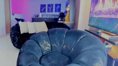 Lukas Green online show from July 9, 11:47 am