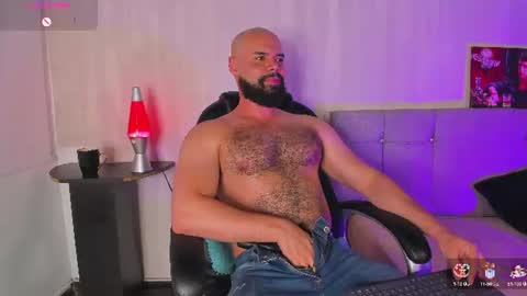 Snapshot of luke_diaz7 chatting on June 25, 4:12 am luke diaz7 online show from June 25, 4:12 am