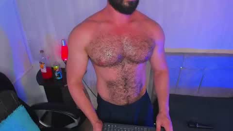 Snapshot of luke_diaz7 chatting on August 3, 11:41 pm luke diaz7 online show from August 3, 11:41 pm