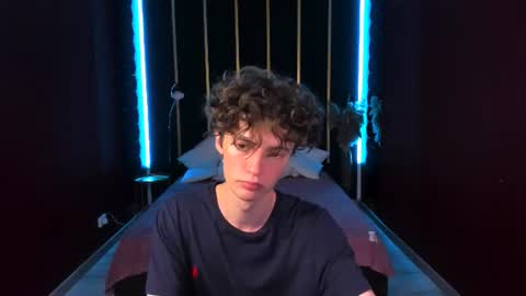 Snapshot of luke_sweet chatting on July 20, 12:40 pm Luke online show from July 20, 12:40 pm