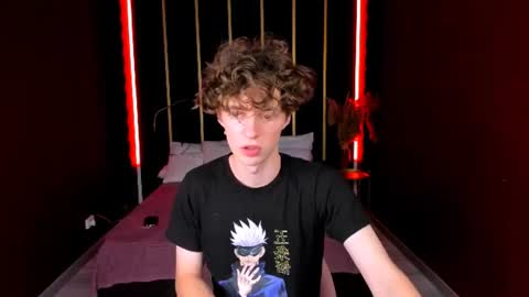 Snapshot of luke_sweet chatting on August 1, 12:26 pm Luke online show from August 1, 12:26 pm