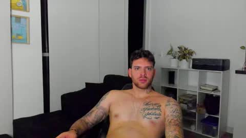 Snapshot of lukeglanton17 chatting on October 7, 12:30 am Luke online show from October 7, 12:30 am