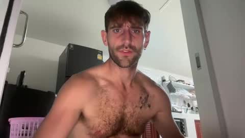 MR. Luke Gunn online show from February 3, 11:15 pm