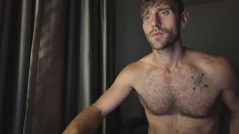 MR. Luke Gunn online show from September 11, 11:27 pm