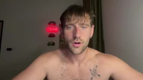 MR. Luke Gunn online show from April 26, 11:02 pm