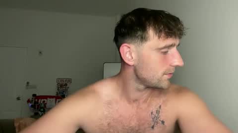 Snapshot of lukegunn22 chatting on May 20, 11:00 pm MR. Luke Gunn online show from May 20, 11:00 pm
