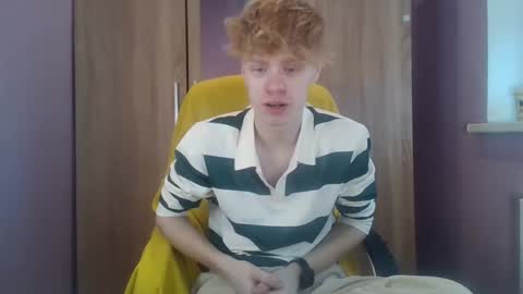 Snapshot of lukepaxley chatting on March 3, 3:18 pm Luke Paxley online show from March 3, 3:18 pm