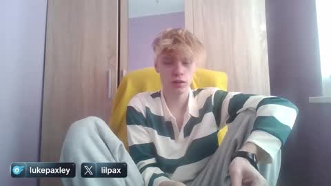 Snapshot of lukepaxley chatting on March 5, 9:05 am Luke Paxley online show from March 5, 9:05 am