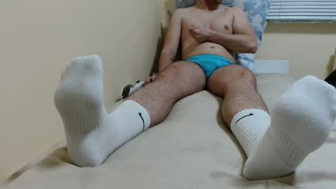 Snapshot of lukx66 chatting on October 19, 5:46 pm Luke online show from October 19, 5:46 pm