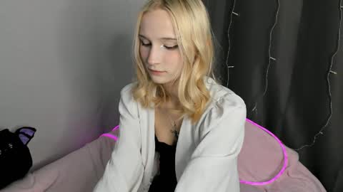 Lula online show from May 1, 9:19 pm