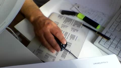 Snapshot of luley58 chatting on September 23, 2:53 pm luley58 online show from September 23, 2:53 pm