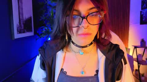 Snapshot of lullaby_charade_ chatting on March 8, 7:23 am Cookie online show from March 8, 7:23 am