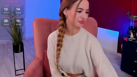 Snapshot of lullyfox chatting on October 15, 12:05 pm Cherie online show from October 15, 12:05 pm