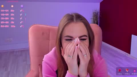 Snapshot of lullyfox chatting on December 15, 11:58 am Cherie online show from December 15, 11:58 am