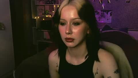 lullypopa online show from April 8, 12:49 pm