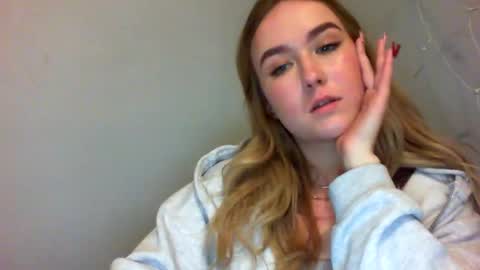 Snapshot of lulu_baby1 chatting on February 2, 7:46 pm Lulu Baby18 online show from February 2, 7:46 pm