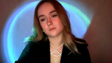 Snapshot of lulu_baby1 chatting on February 5, 7:31 pm Lulu Baby18 online show from February 5, 7:31 pm