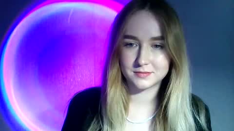 Snapshot of lulu_baby1 chatting on February 22, 5:13 pm Lulu Baby18 online show from February 22, 5:13 pm