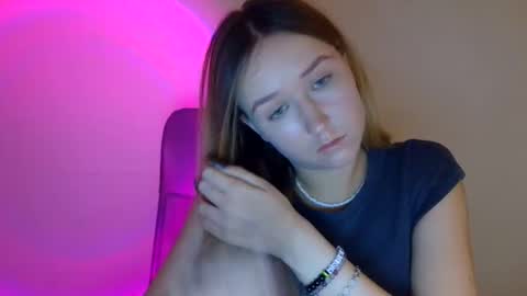 Snapshot of lulu_baby1 chatting on November 3, 7:37 pm Lulu Baby18 online show from November 3, 7:37 pm