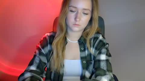 Snapshot of lulu_baby1 chatting on November 5, 8:53 pm Lulu Baby18 online show from November 5, 8:53 pm