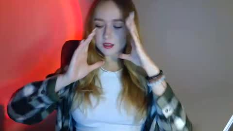 Snapshot of lulu_baby1 chatting on November 22, 8:46 am Lulu Baby18 online show from November 22, 8:46 am