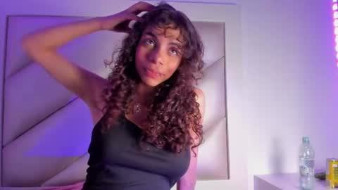 elizabeth online show from July 14, 3:44 am