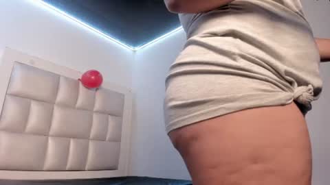 elizabeth online show from July 17, 12:12 pm