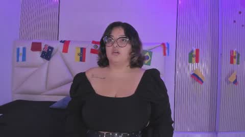Snapshot of lulu_kawai chatting on July 1, 7:02 pm lulu online show from July 1, 7:02 pm