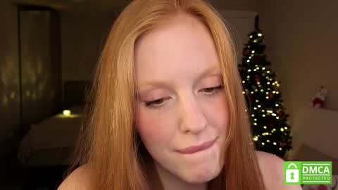 Snapshot of lulu_moons chatting on January 6, 5:27 pm Lulu online show from January 6, 5:27 pm