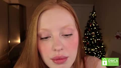 Snapshot of lulu_moons chatting on January 12, 8:52 am Lulu online show from January 12, 8:52 am