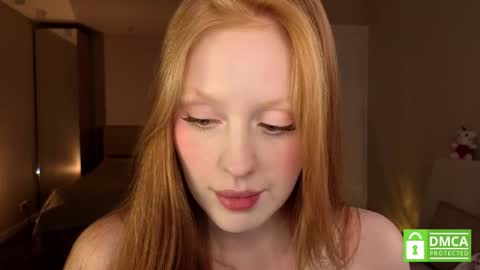 Snapshot of lulu_moons chatting on March 5, 6:37 pm Lulu online show from March 5, 6:37 pm