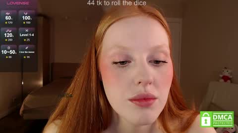 Snapshot of lulu_moons chatting on May 18, 4:46 pm Lulu online show from May 18, 4:46 pm